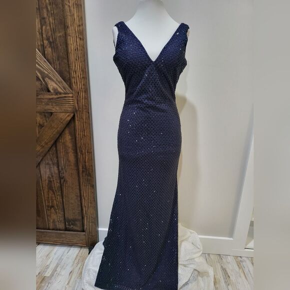 Alyce Paris 60156 Sleeveless V-Neck Diamond Lace Evening Gown Size 8 Navy Blue - Picture 3 of 6